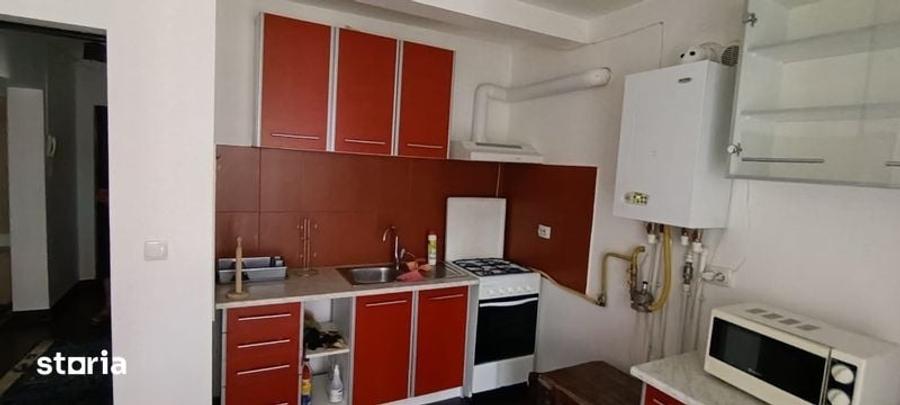 Apartament se Inchiriat - 2