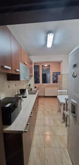 Apartament cu 2 camere, mobilat în Hipodrom 3