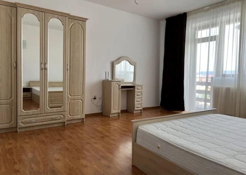 Apartament cu 3 camere decomandat în Șelimbăr