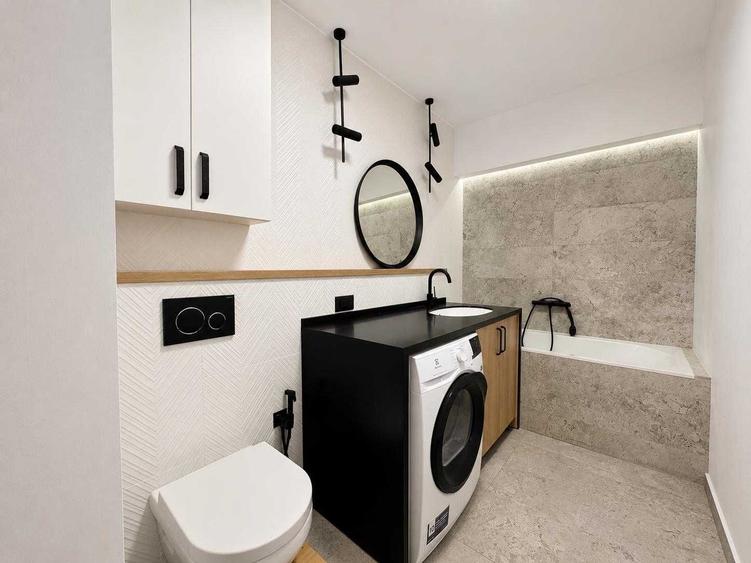 Apartament cu 2 camere semidecomandat în Central