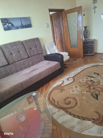 Apartament cu 3 camere decomandat în Ultracentral