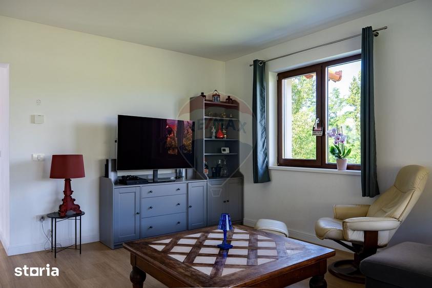 Casă cu 4 camere cu Teren 680 Mp în Ciugud