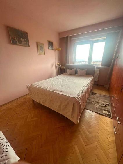 Apartament cu 2 camere decomandat în Vasile Aaron