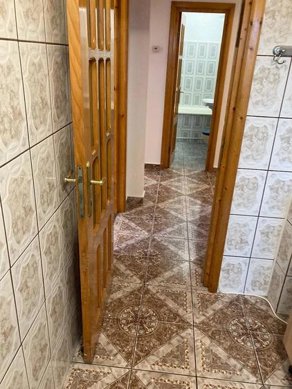 Apartament cu 2 camere decomandat în Narcisa