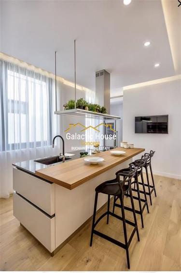 Apartament cu 4 camere decomandat, mobilat în Herăstrău