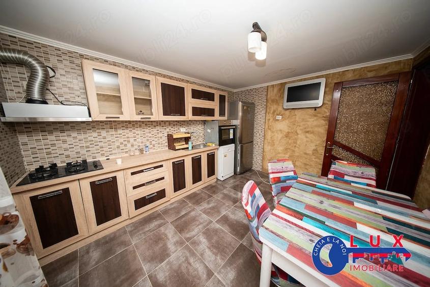 Casă cu Teren 200 Mp în Babadag