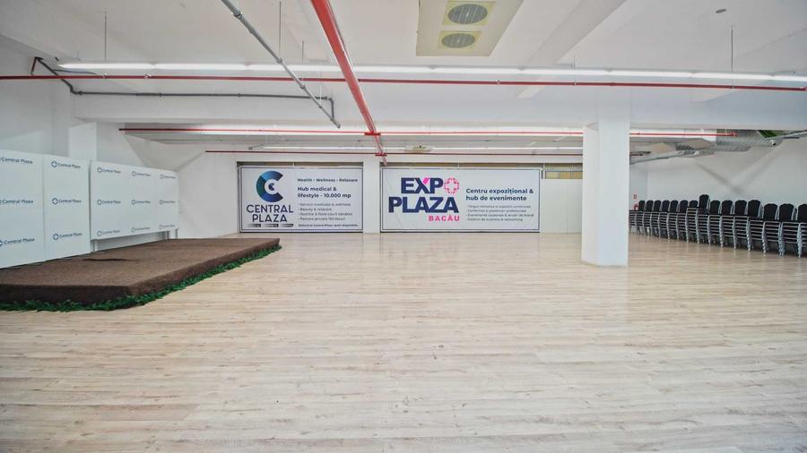 Spațiu comercial, de 100 mp, în Central