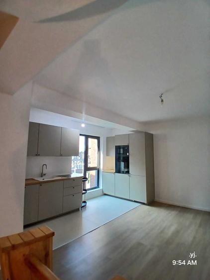 Casă cu 3 camere în Tunari