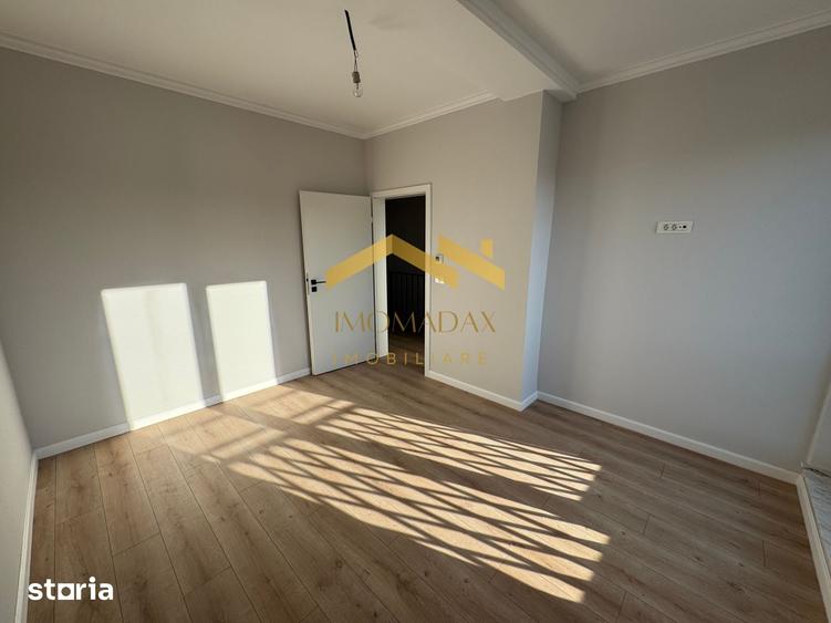 Casă cu 3 camere cu Teren 295 Mp în Bucovăț