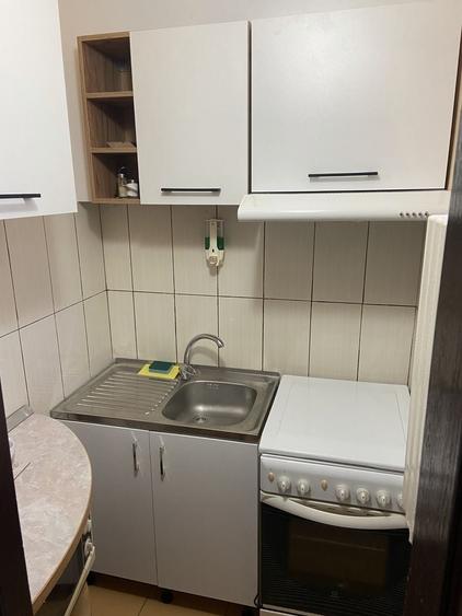 Inchiriez apartament 2 CAMERE,CONSTANTA, zona Scoala gimnaziala nr. 8, incepand cu luna octombrie - 8