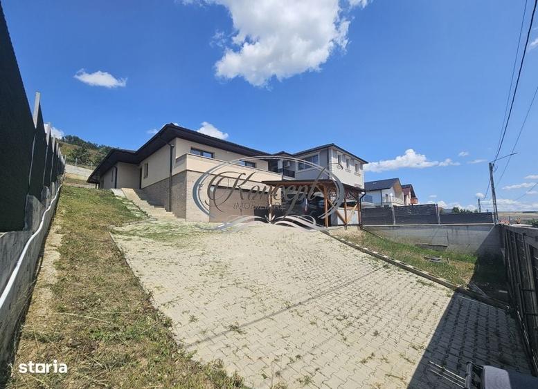 Casă cu 4 camere în Juc-Herghelie