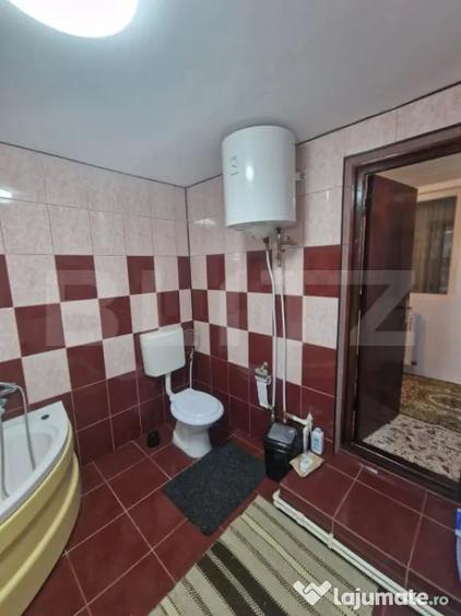 Casă cu 4 camere cu Teren 512 Mp în Central