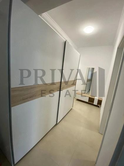 Apartament cu 2 camere decomandat în Giroc