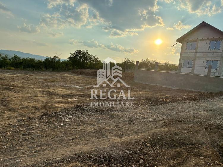Teren Construcții de 397 mp, în Periferie