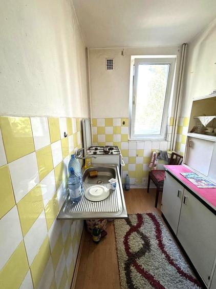 Apartament cu 2 camere decomandat în Micro 19