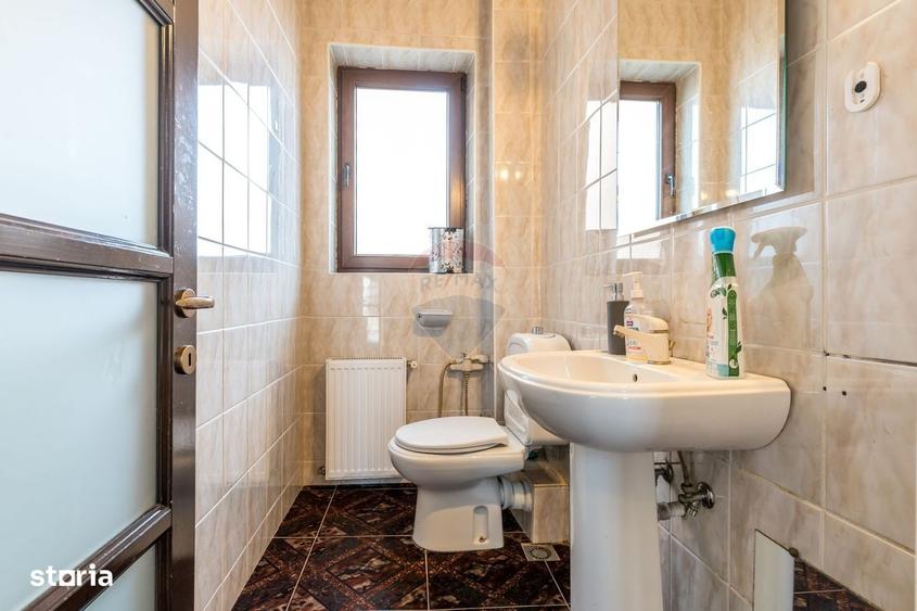 Casă cu 4 camere cu Teren 700 Mp în Grigorescu