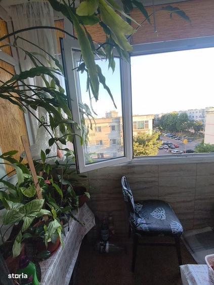 Apartament cu 3 camere decomandat în ICIL
