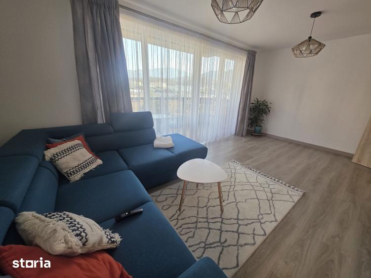 Apartament cu 3 camere în Astra