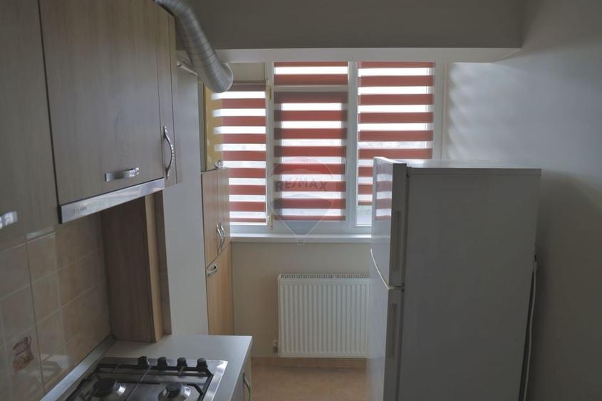 Apartament cu 1 camere decomandat în Burdujeni
