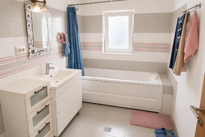 Duplex cu 5 camere cu Teren 980 Mp în Săcălaz