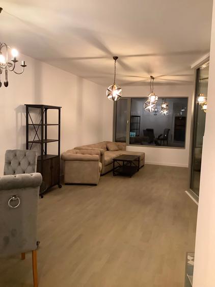 Apartament cu 2 camere decomandat în Medicină