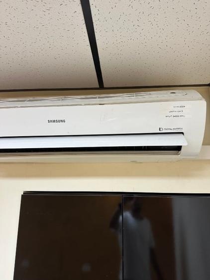 Spațiu comercial, de 80 mp, în Central