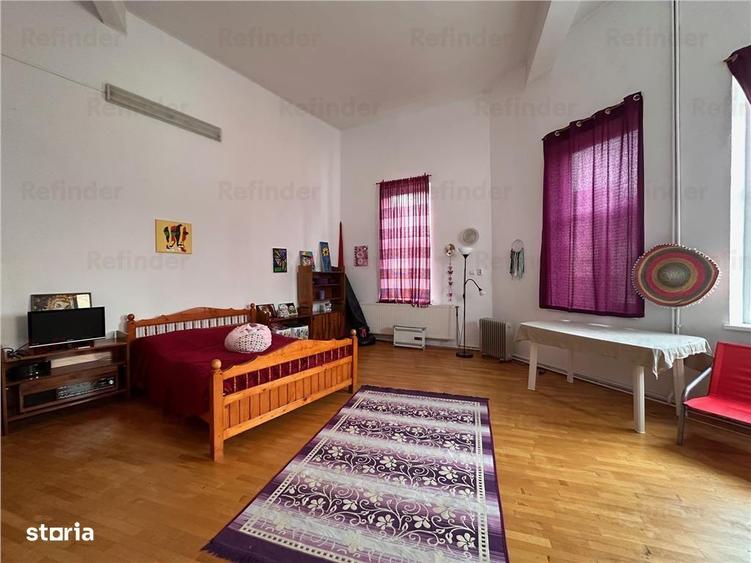 Casă cu Teren 629 Mp în Tineretului