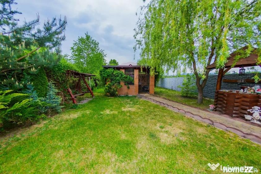 Casă cu 4 camere cu Teren 758 Mp în Cătălina