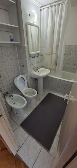 Apartament cu 2 camere în Micro 16