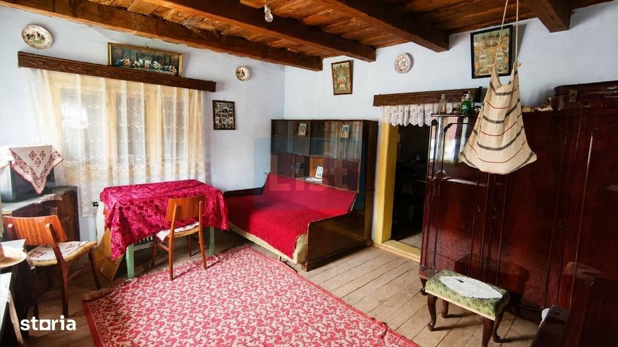 Casă cu 2 camere în Mărgău
