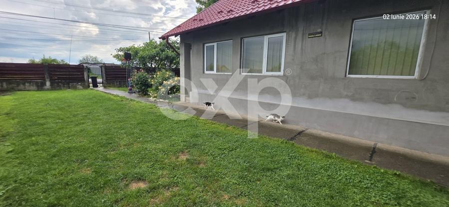 Casă individuală cu 8 camere cu Garaj în Aninoasa