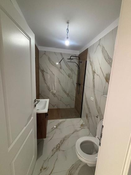 Apartament cu 2 camere decomandat în Giroc