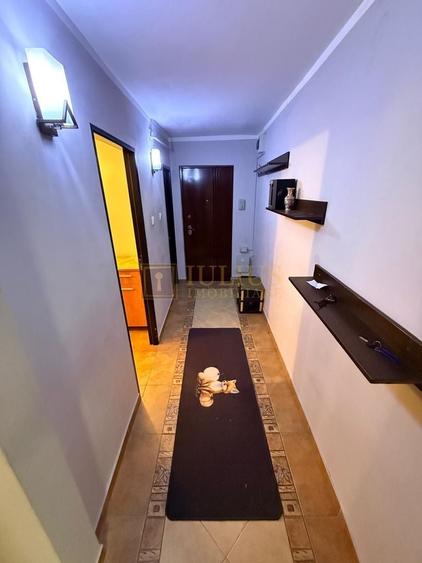 Apartament cu 3 camere, mobilat în Simion Bărnuțiu