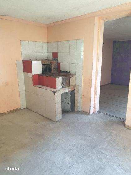 Casă cu 4 camere cu Teren 568 Mp în Popricani
