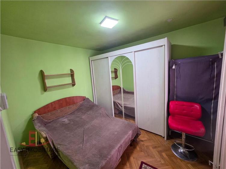 Apartament cu 2 camere semidecomandat în Cornișa