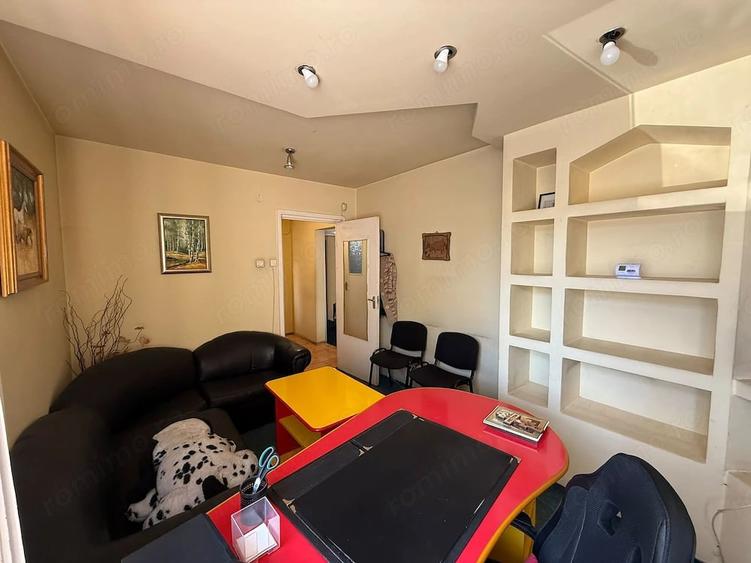 Spațiu comercial, de 54 mp, în Central