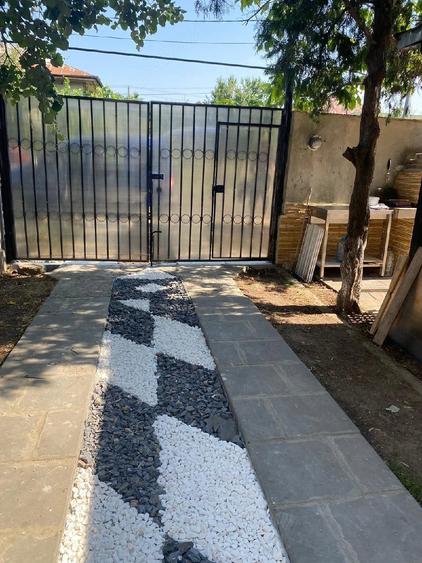 Casă cu 6 camere cu Teren 550 Mp în Nord