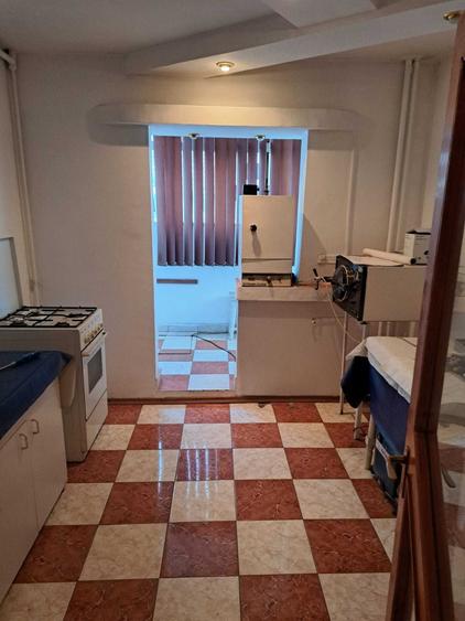 Apartament cu 2 camere decomandat în 1 Decembrie 1918