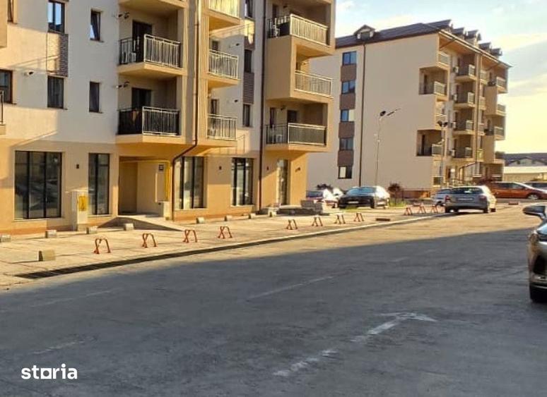 Spațiu comercial, de 270 mp, în Valea Lupului