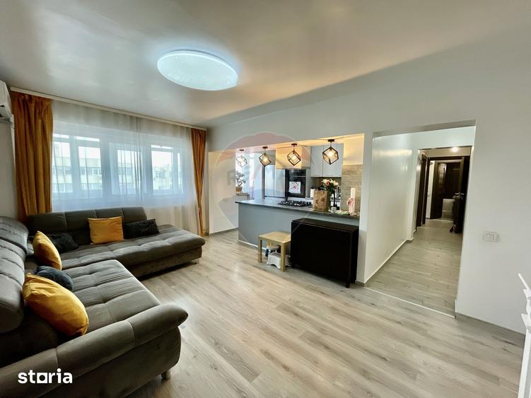 Apartament cu 3 camere în Republicii