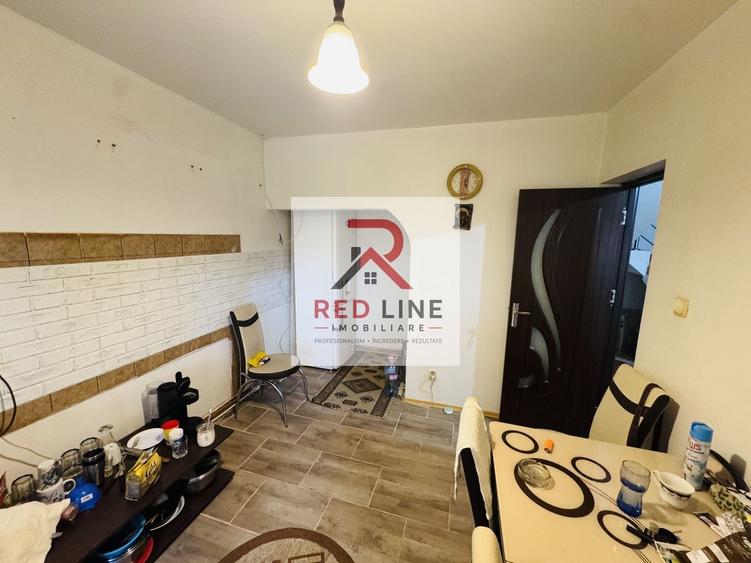 Duplex cu 4 camere cu Canalizare în Șimian