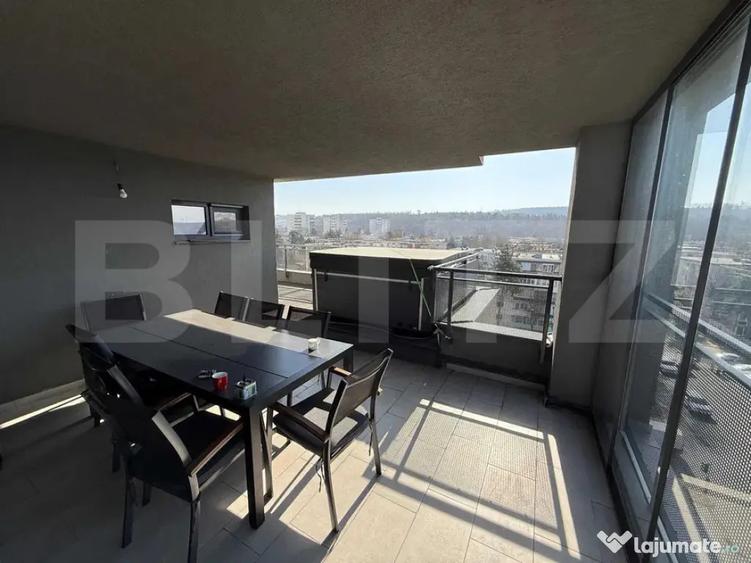 Apartament cu 5 camere decomandat în Mureșeni