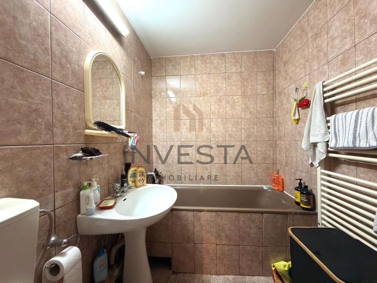 Apartament cu 4 camere decomandat, mobilat în Mărăști