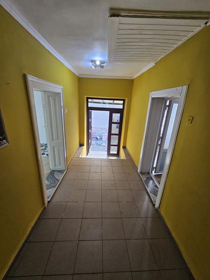 Casă cu 4 camere în Dobârca