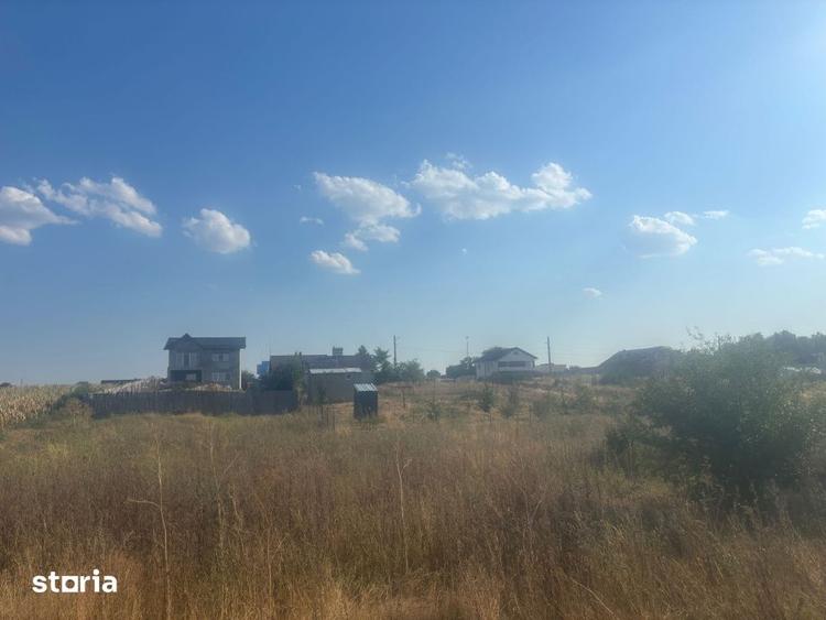 Teren de 500 mp, în Malu Mare