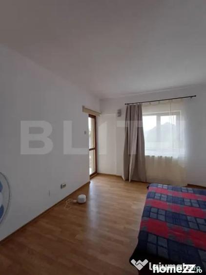 Casă cu 5 camere cu Teren 600 Mp în Central