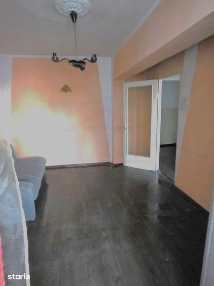 Apartament cu 2 camere decomandat în Mazepa 1