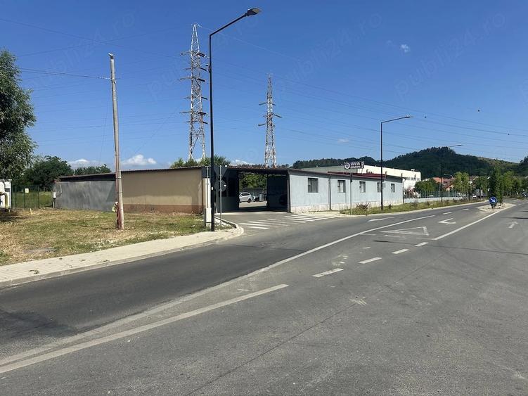 Teren cu constructii! - 1