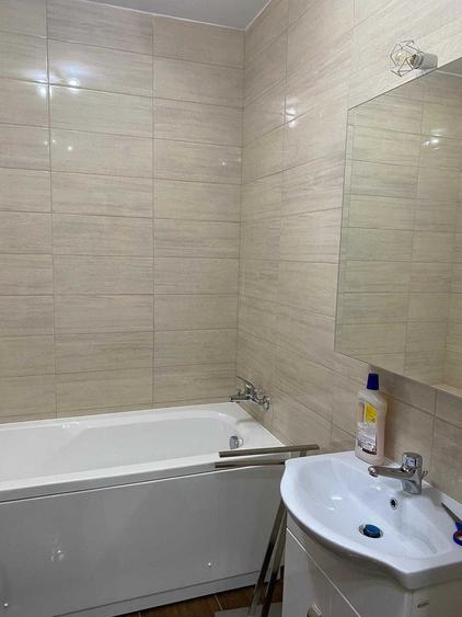Apartament cu 2 camere decomandat în Est