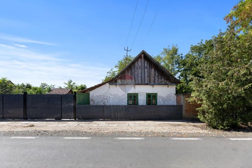 Casă individuală cu 4 camere cu Teren 631 Mp în Dorobanți